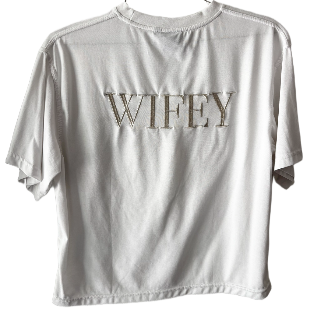 'Wifey on The Way' T Shirt | Pure White